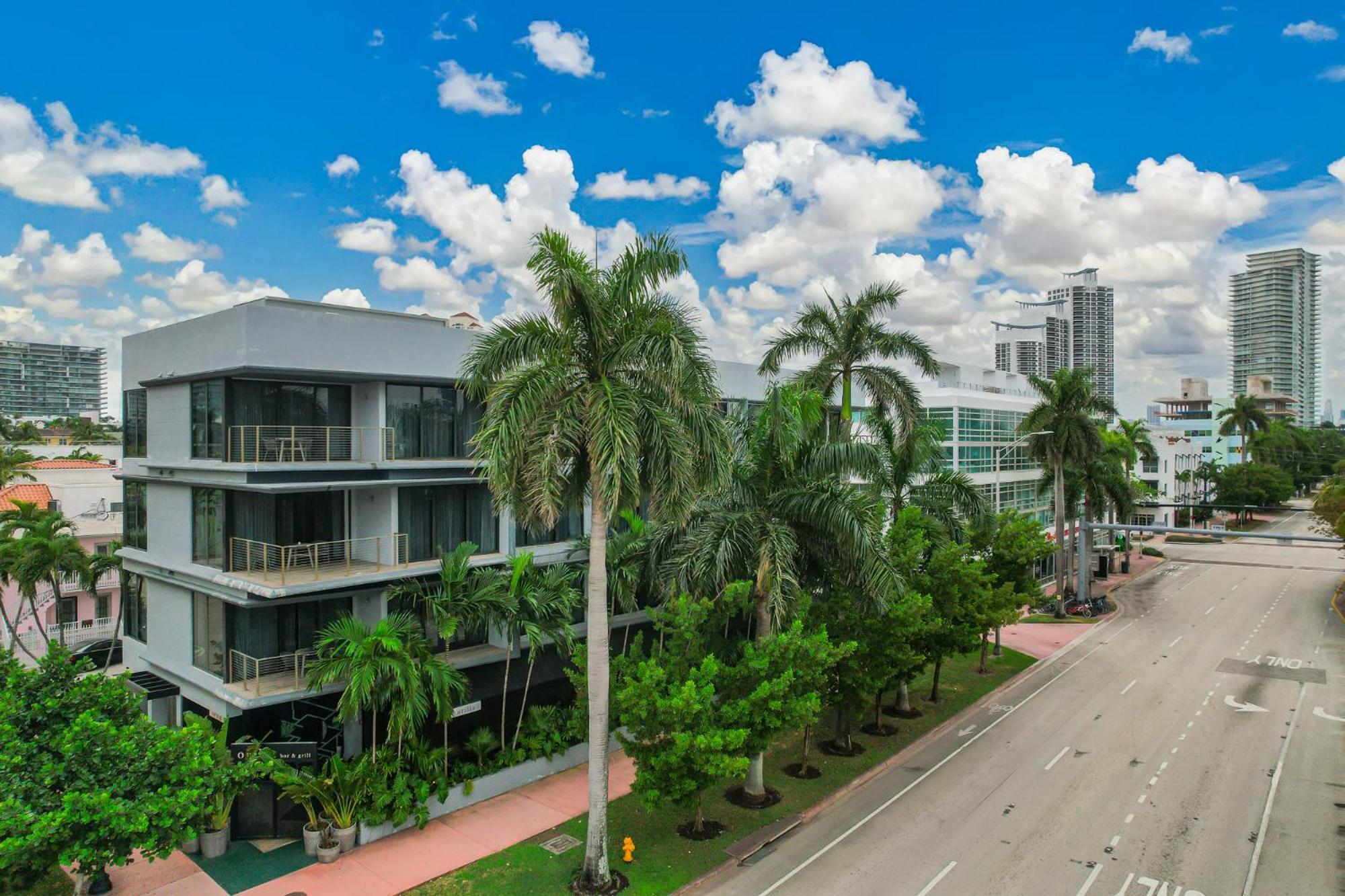 The March Hotel Miami Beach Exterior photo