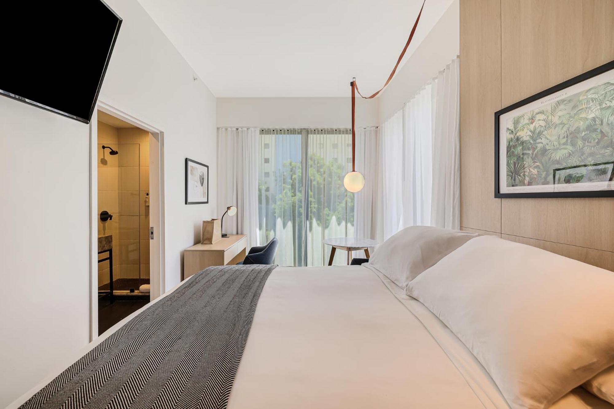 The March Hotel Miami Beach Exterior photo